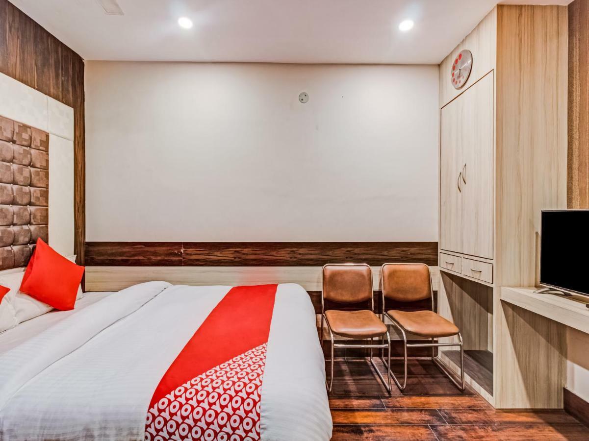 Oyo 24171 Hotel Meridian Jamshedpur Εξωτερικό φωτογραφία