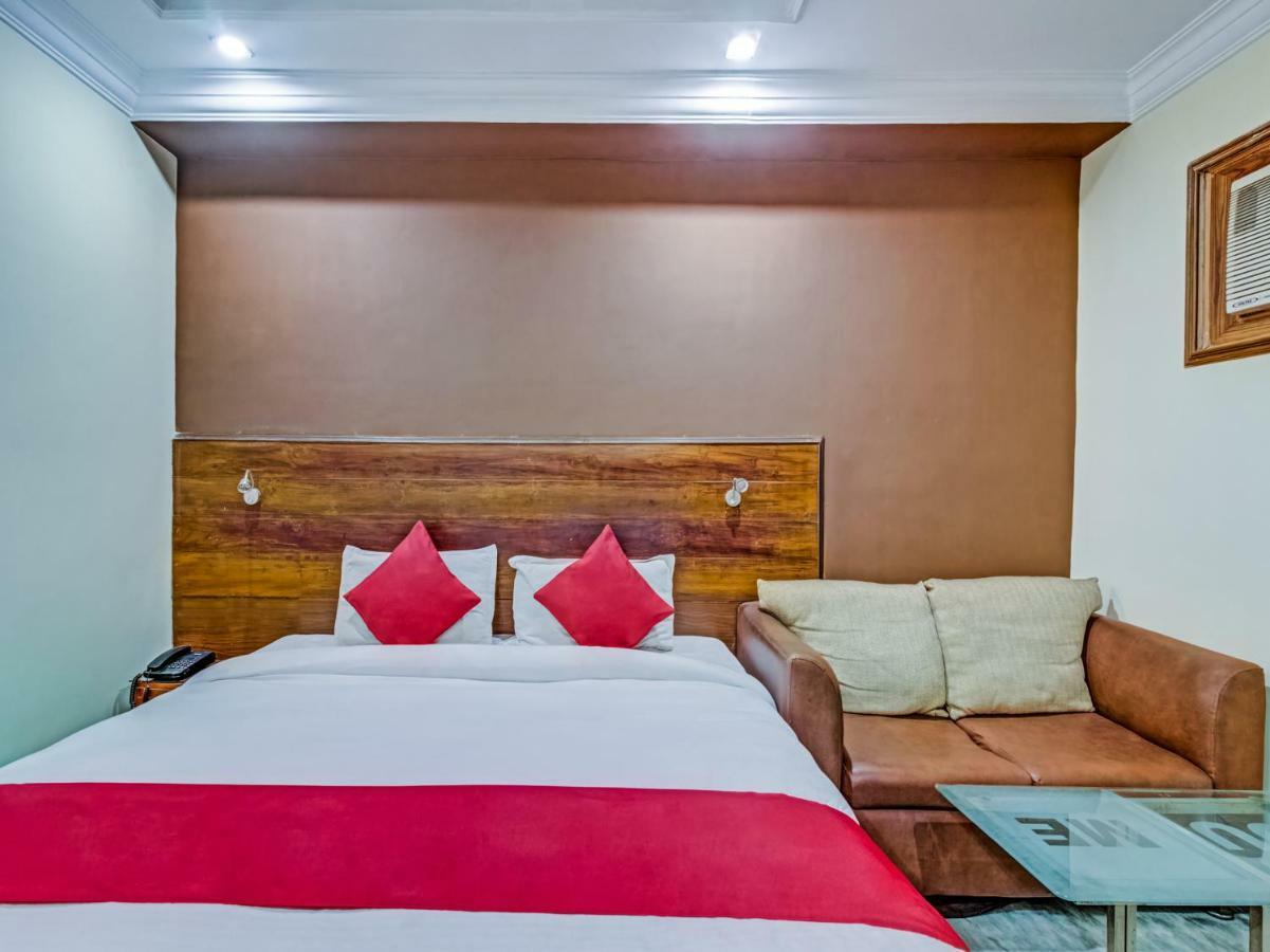 Oyo 24171 Hotel Meridian Jamshedpur Εξωτερικό φωτογραφία