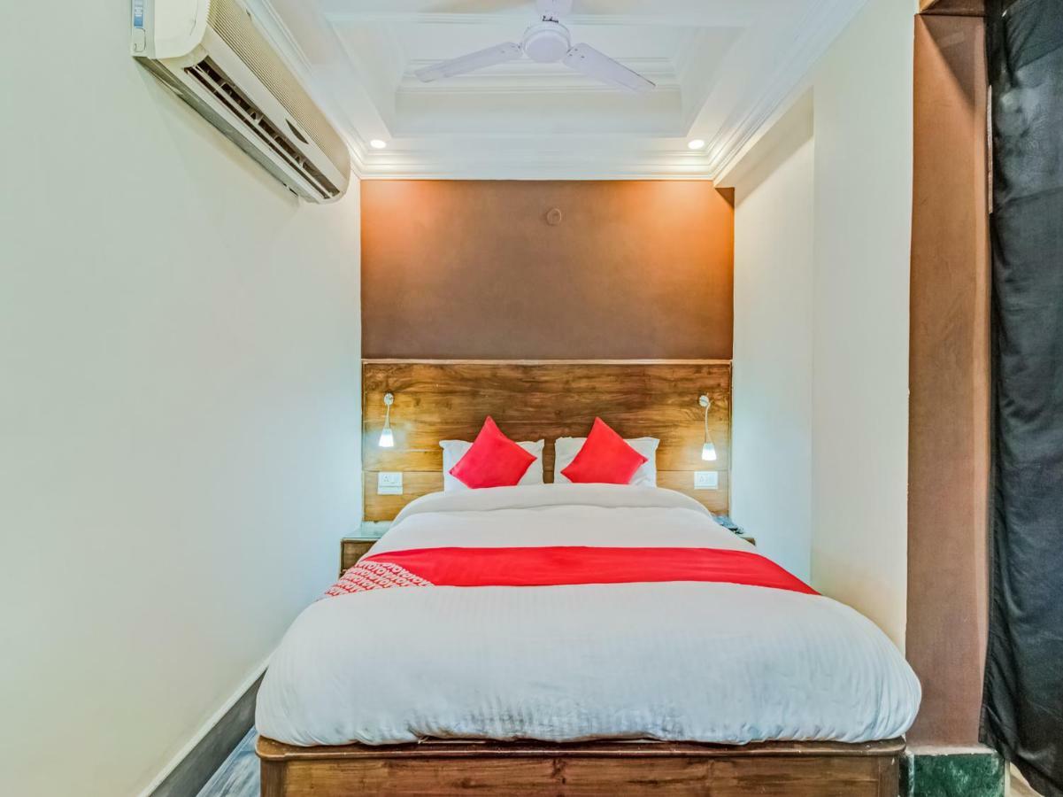 Oyo 24171 Hotel Meridian Jamshedpur Εξωτερικό φωτογραφία